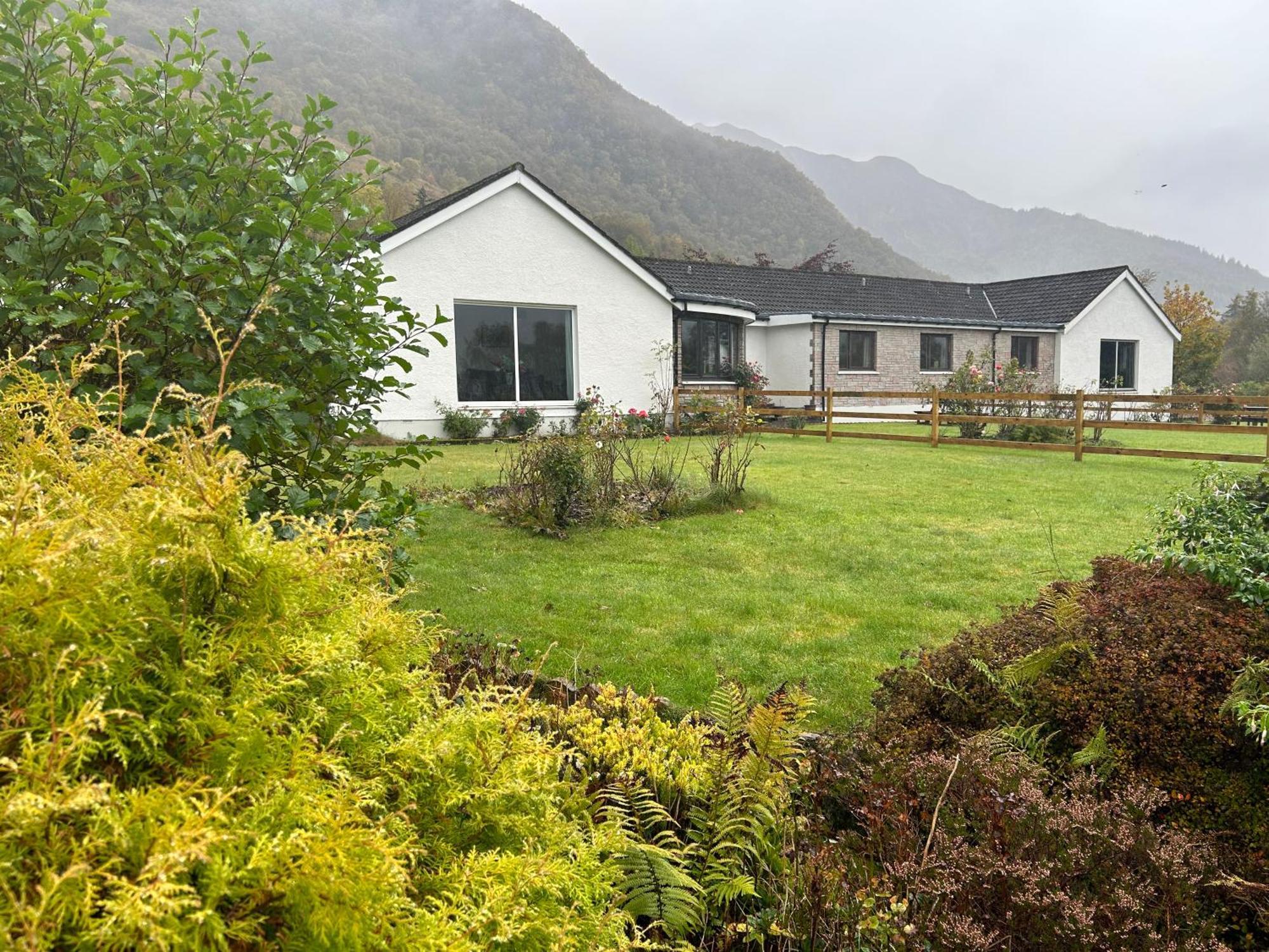 Lyn Leven Cottages Ballachulish Exterior foto
